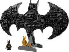 <h1>Batman Logo</h1><div class='tags floatleft'><a href='/sets/76330-1/Batman-Logo'>76330-1</a> <a href='/sets/theme-DC-Comics-Super-Heroes'>DC Comics Super Heroes</a> <a class='subtheme' href='/sets/subtheme-Batman'>Batman</a> <a class='year' href='/sets/theme-DC-Comics-Super-Heroes/year-2026'>2026</a> </div><div class='floatright'>©2026 LEGO Group</div>