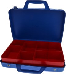 <h1>Suitcase, blue</h1><div class='tags floatleft'><a href='/sets/790-1/Suitcase-blue'>790-1</a> <a href='/sets/theme-Gear'>Gear</a> <a class='subtheme' href='/sets/subtheme-Storage'>Storage</a> <a class='year' href='/sets/theme-Gear/year-1974'>1974</a> </div><div class='floatright'>&copy;1974 LEGO Group</div>