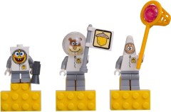 <h1>SpongeBob Spacesuit Magnet Set</h1><div class='tags floatleft'><a href='/sets/852547-1/SpongeBob-Spacesuit-Magnet-Set'>852547-1</a> <a href='/sets/theme-Gear'>Gear</a> <a class='subtheme' href='/sets/subtheme-Magnets-SpongeBob-SquarePants'>Magnets/SpongeBob SquarePants</a> <a class='year' href='/sets/theme-Gear/year-2009'>2009</a> </div><div class='floatright'>©2009 LEGO Group</div>
