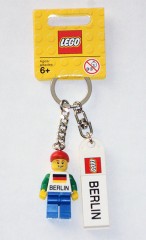 <h1>Berlin Key Chain</h1><div class='tags floatleft'><a href='/sets/853306-1/Berlin-Key-Chain'>853306-1</a> <a href='/sets/theme-Gear'>Gear</a> <a class='subtheme' href='/sets/subtheme-Key-Chains-Locations'>Key Chains/Locations</a> <a class='year' href='/sets/theme-Gear/year-2011'>2011</a> </div><div class='floatright'>©2011 LEGO Group</div>