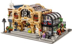 <h1>Brick Cross Train Station</h1><div class='tags floatleft'><a href='/sets/910034-1/Brick-Cross-Train-Station'>910034-1</a> <a href='/sets/theme-Bricklink'>Bricklink</a> <a class='subtheme' href='/sets/subtheme-Designer-Program-Series-2'>Designer Program Series 2</a> <a class='year' href='/sets/theme-Bricklink/year-2024'>2024</a> </div><div class='floatright'>©2024 LEGO Group</div>