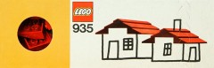 <h1>Roof Bricks, 33°</h1><div class='tags floatleft'><a href='/sets/935-1/Roof-Bricks-33°'>935-1</a> <a href='/sets/theme-Basic'>Basic</a> <a class='subtheme' href='/sets/subtheme-Supplementaries'>Supplementaries</a> <a class='year' href='/sets/theme-Basic/year-1973'>1973</a> </div><div class='floatright'>©1973 LEGO Group</div>