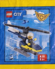 <h1>Policeman with Helicopter</h1><div class='tags floatleft'><a href='/sets/952402-1/Policeman-with-Helicopter'>952402-1</a> <a href='/sets/theme-City'>City</a> <a class='subtheme' href='/sets/subtheme-Magazine-Gift'>Magazine Gift</a> <a class='year' href='/sets/theme-City/year-2024'>2024</a> </div><div class='floatright'>©2024 LEGO Group</div>