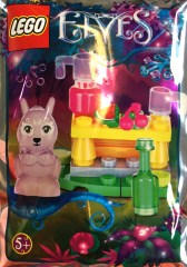 <h1>Mr. Spry and His Lemonade Stand</h1><div class='tags floatleft'><a href='/sets/241701-1/Mr-Spry-and-His-Lemonade-Stand'>241701-1</a> <a href='/sets/theme-Elves'>Elves</a> <a class='subtheme' href='/sets/subtheme-Magazine-Gift'>Magazine Gift</a> <a class='year' href='/sets/theme-Elves/year-2017'>2017</a> </div><div class='floatright'>©2017 LEGO Group</div>
