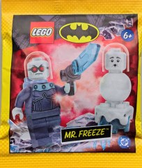 <h1>Mr. Freeze with Snowman</h1><div class='tags floatleft'><a href='/sets/L0002270-1/Mr-Freeze-with-Snowman'>L0002270-1</a> <a href='/sets/theme-DC-Comics-Super-Heroes'>DC Comics Super Heroes</a> <a class='subtheme' href='/sets/subtheme-Magazine-Gift'>Magazine Gift</a> <a class='year' href='/sets/theme-DC-Comics-Super-Heroes/year-2026'>2026</a> </div><div class='floatright'>&copy;2026 LEGO Group</div>