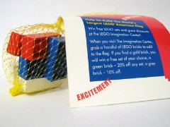 <h1>{Bag of Bricks}</h1><div class='tags floatleft'><a href='/sets/MINNEAPOLIS-1/{Bag-of-Bricks}'>MINNEAPOLIS-1</a> <a href='/sets/theme-Promotional'>Promotional</a> <a class='subtheme' href='/sets/subtheme-LEGO-brand-store-opening-set'>LEGO brand store opening set</a> <a class='year' href='/sets/theme-Promotional/year-1992'>1992</a> </div><div class='floatright'>©1992 LEGO Group</div>